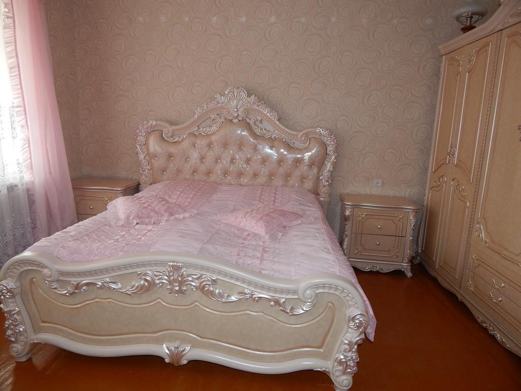 Ineza's Guest House Kazbegi Chambre photo